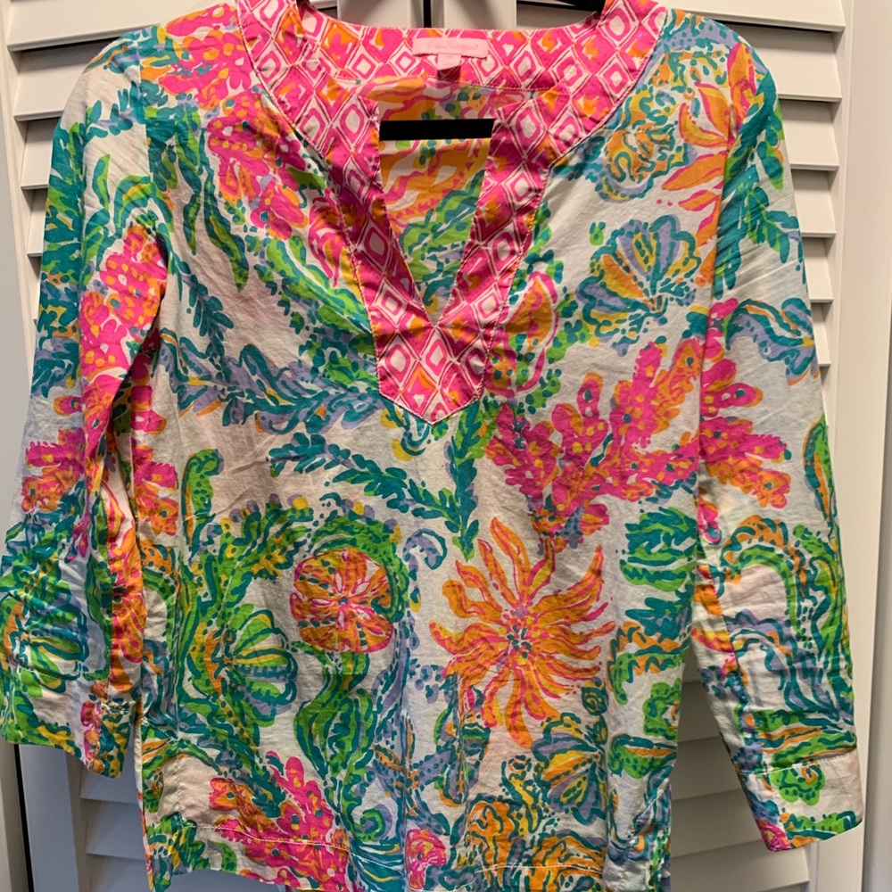 Lilly Pulitzer shirt/tunic